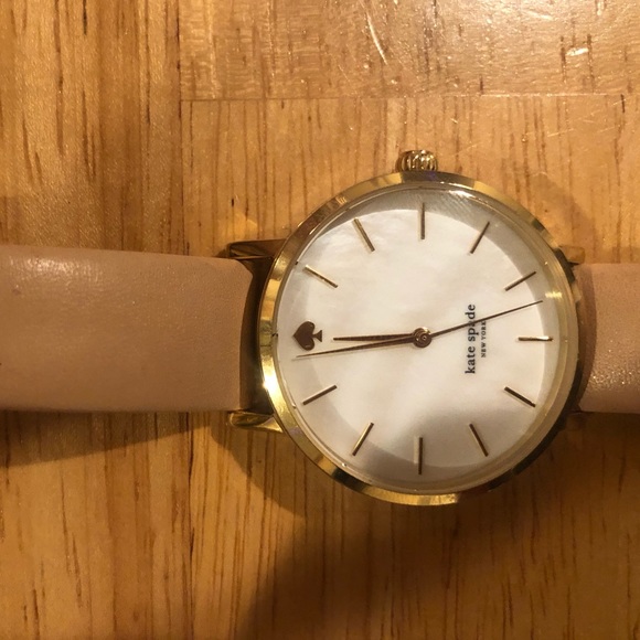 Kate spade pink and rose gold watch - Picture 7 of 7